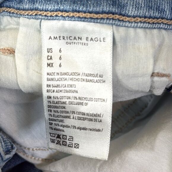 American Eagle Mom Short High Rise Stretch Size 6 - Picture 7 of 7